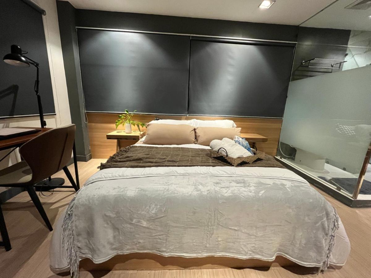 The Upperroom @ Real Suites Баколод Екстериор снимка